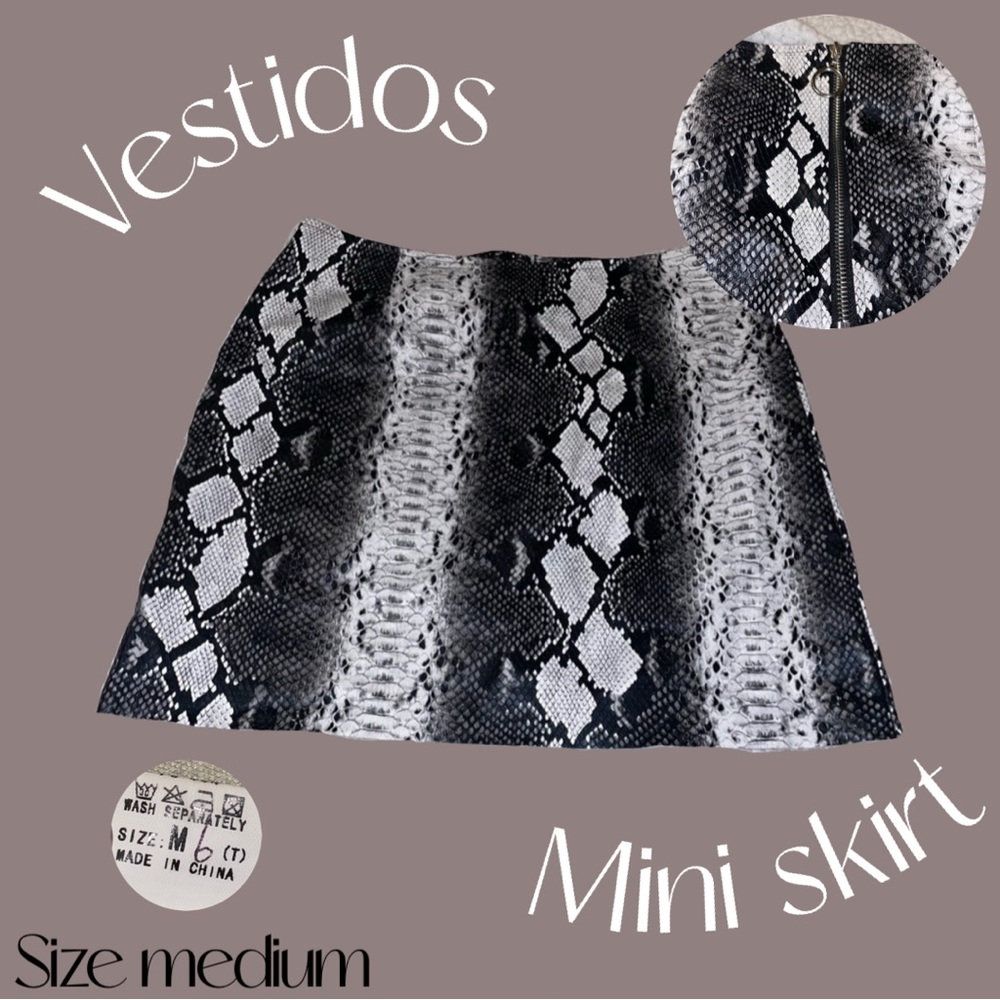 Snake skin mini skirt